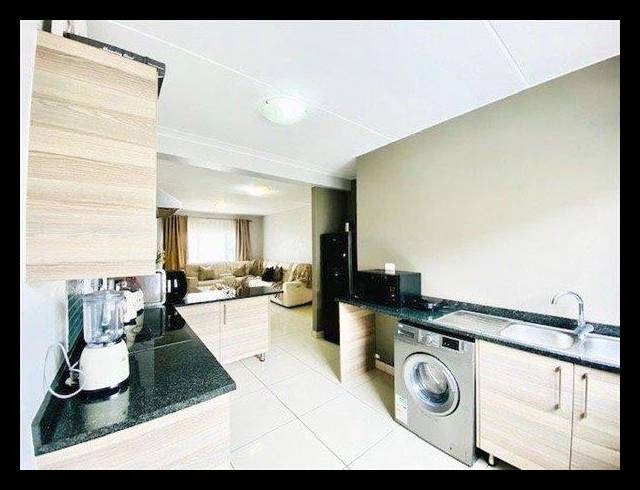 2 BEDROOM APARTMENT FOR SALE IN BLUE HILLS